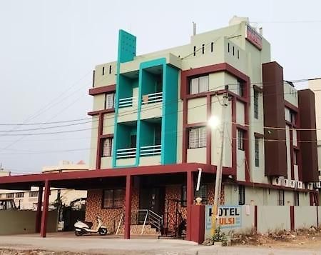 Hotel Mahakal Tulsi Somnath Bagian luar foto